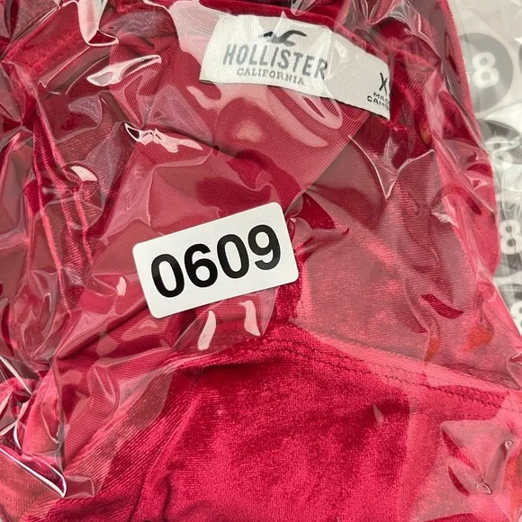 Hollister Red Velvet Long Sleeve Sweatheart Crop Top Vampy Romantic Sz XS - Picture 7 of 7